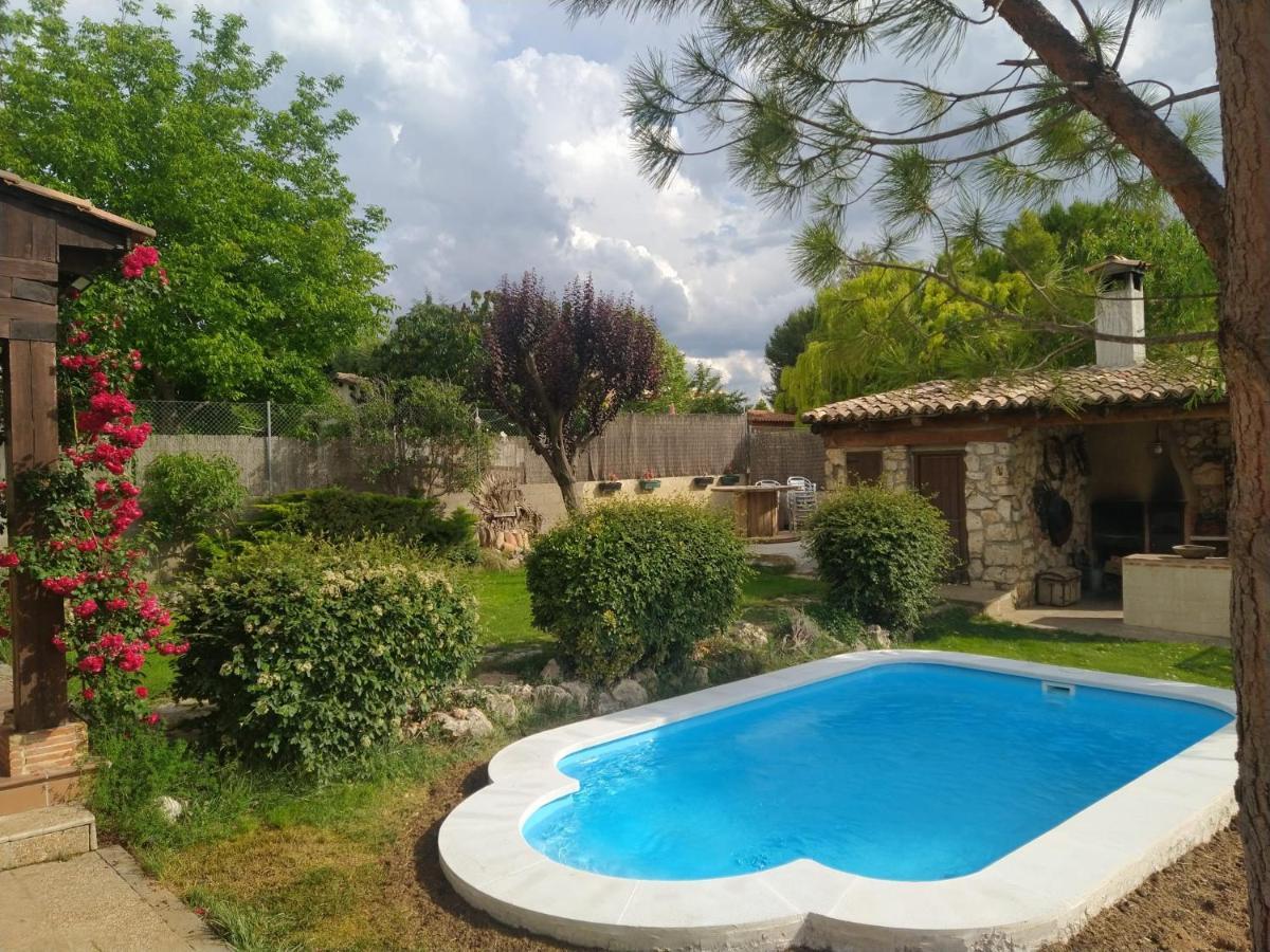 Casa Rural La Loma Nohales ภายนอก รูปภาพ