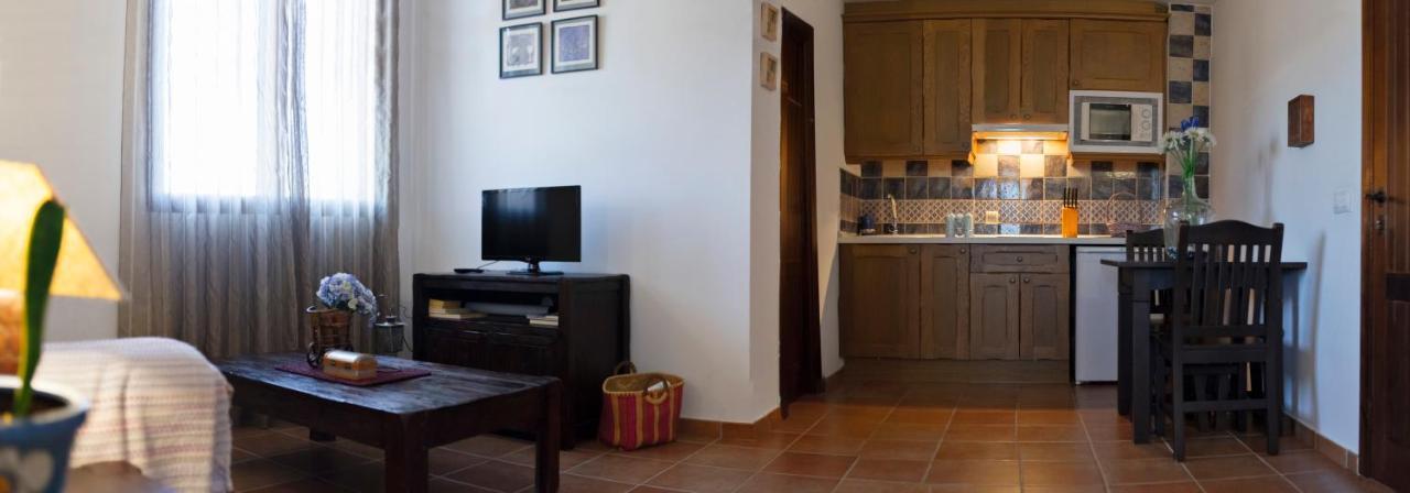 Casa Rural La Loma Nohales ภายนอก รูปภาพ